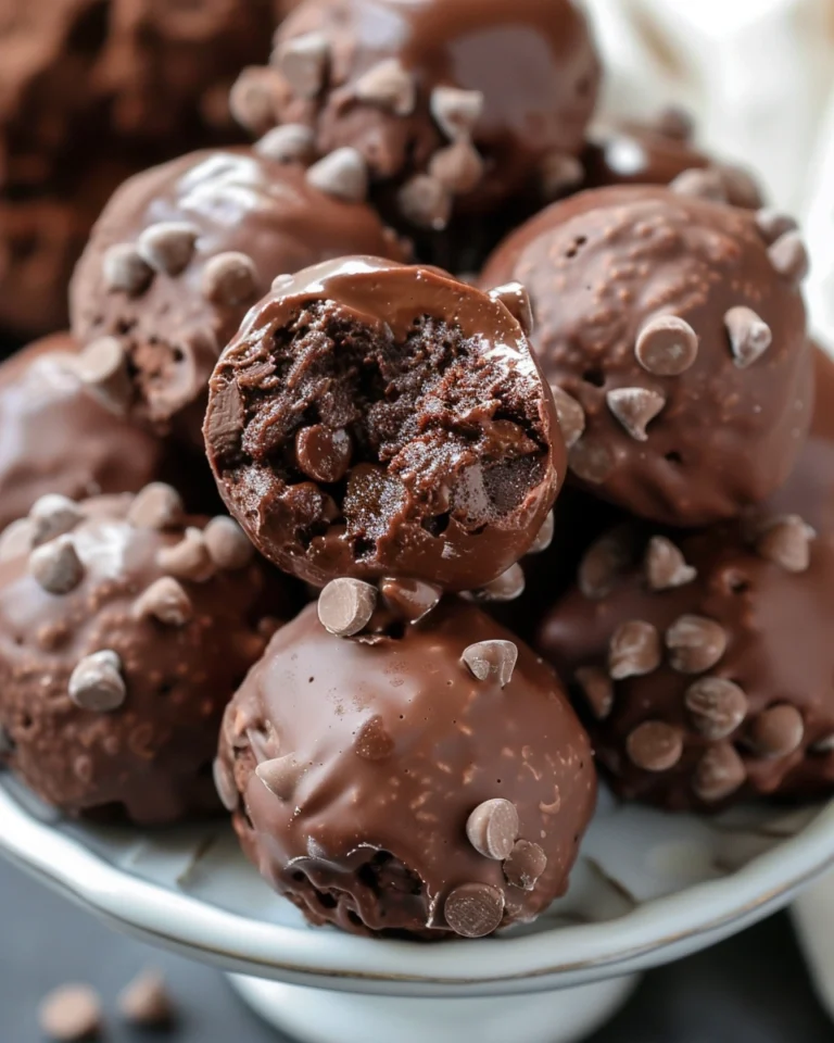 No-Bake Cottage Cheese Brownie Batter Protein Bites
